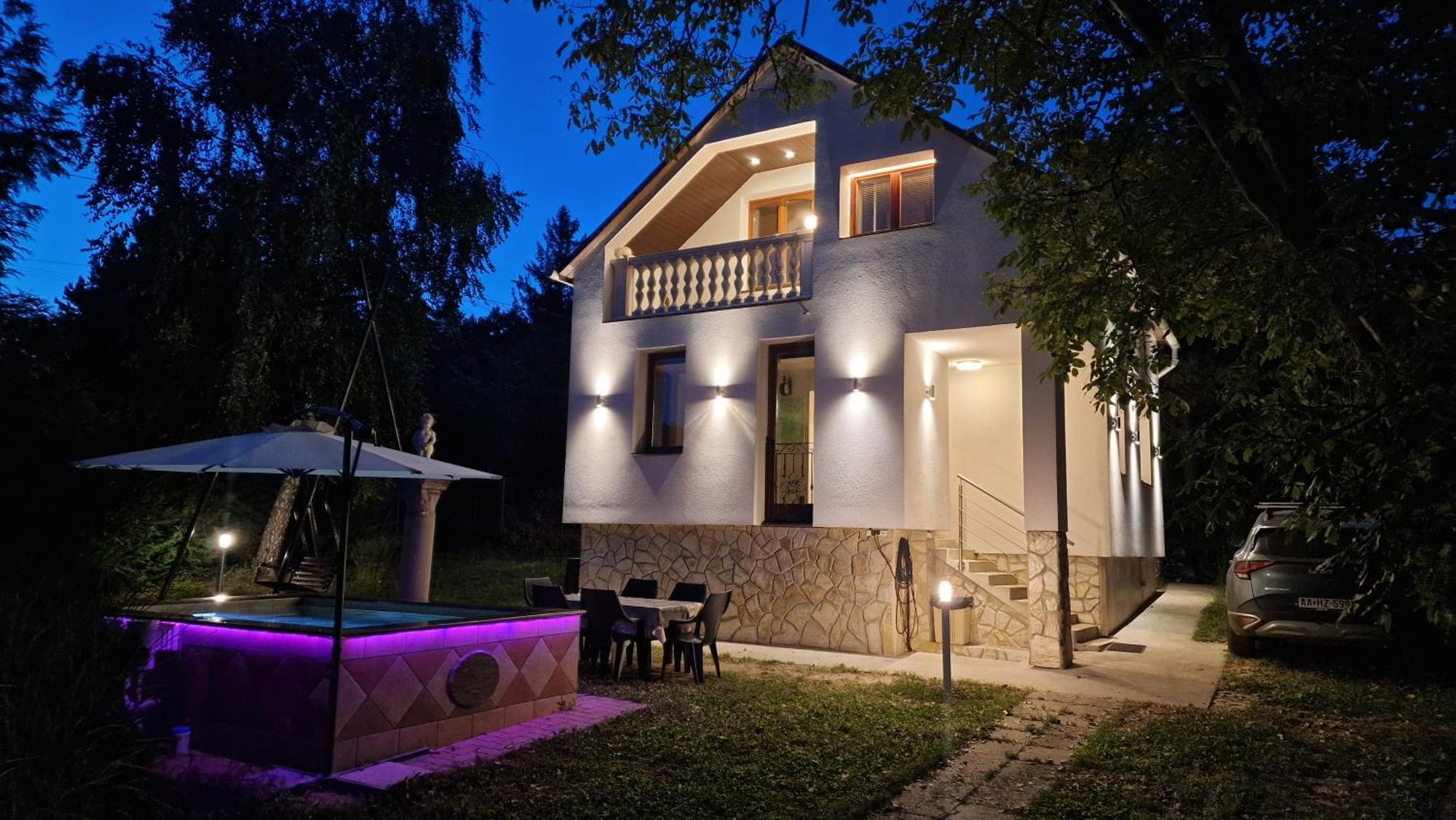 Pilis Hills View Deluxe House With Pool & Ac Near Bp Villa Pilisszentivan Luaran gambar